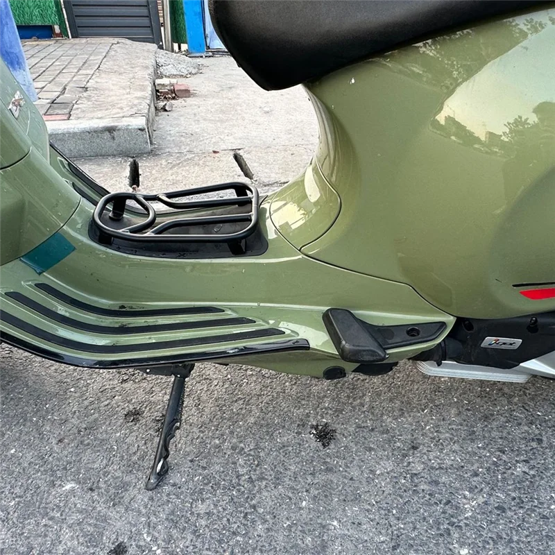 AB56 Pedal portaequipajes trasero Vespa Primavera 150 plata - imagen 3