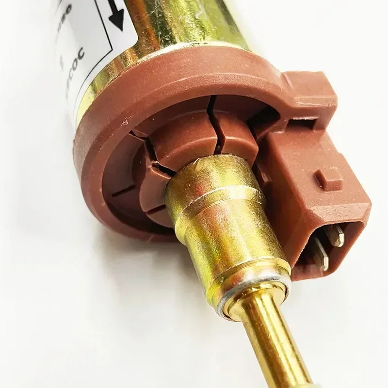 Bomba de combustible silenciosa 12/24V con calentador 1-8 kW para coche - imagen 2