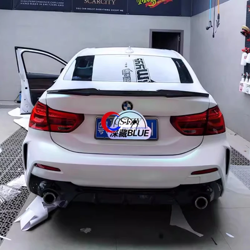 Alérón trasero estilo M4 negro BMW F52 Serie 1 Sedan - imagen 4