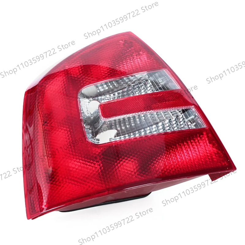 Faros traseros Skoda Octavia A5 con intermitente, freno y marcha atrás - imagen 4