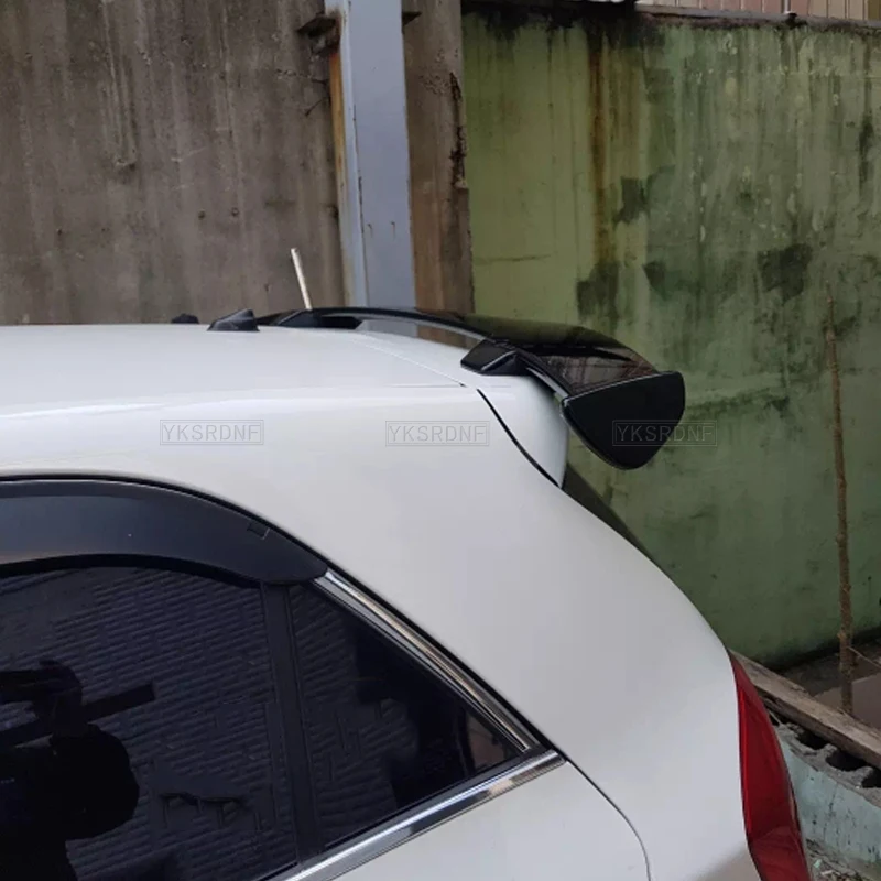 Alerón 3D ABS efecto carbono para Seat León Cupra 5p 2014-2020 - imagen 3