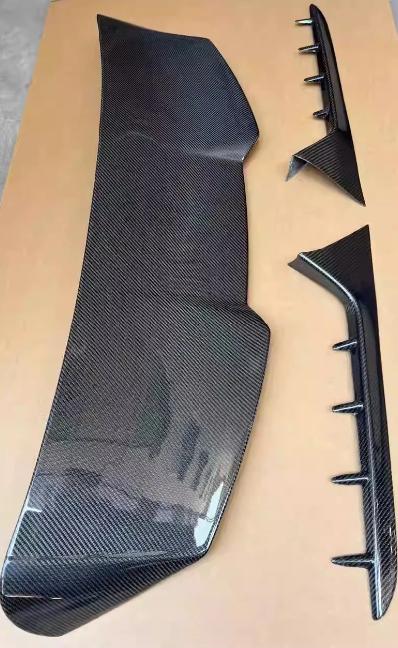 Alerón trasero en fibra carbono forjada para Audi A6 Avant Allroad C8 - imagen 3