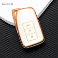 3 Button White