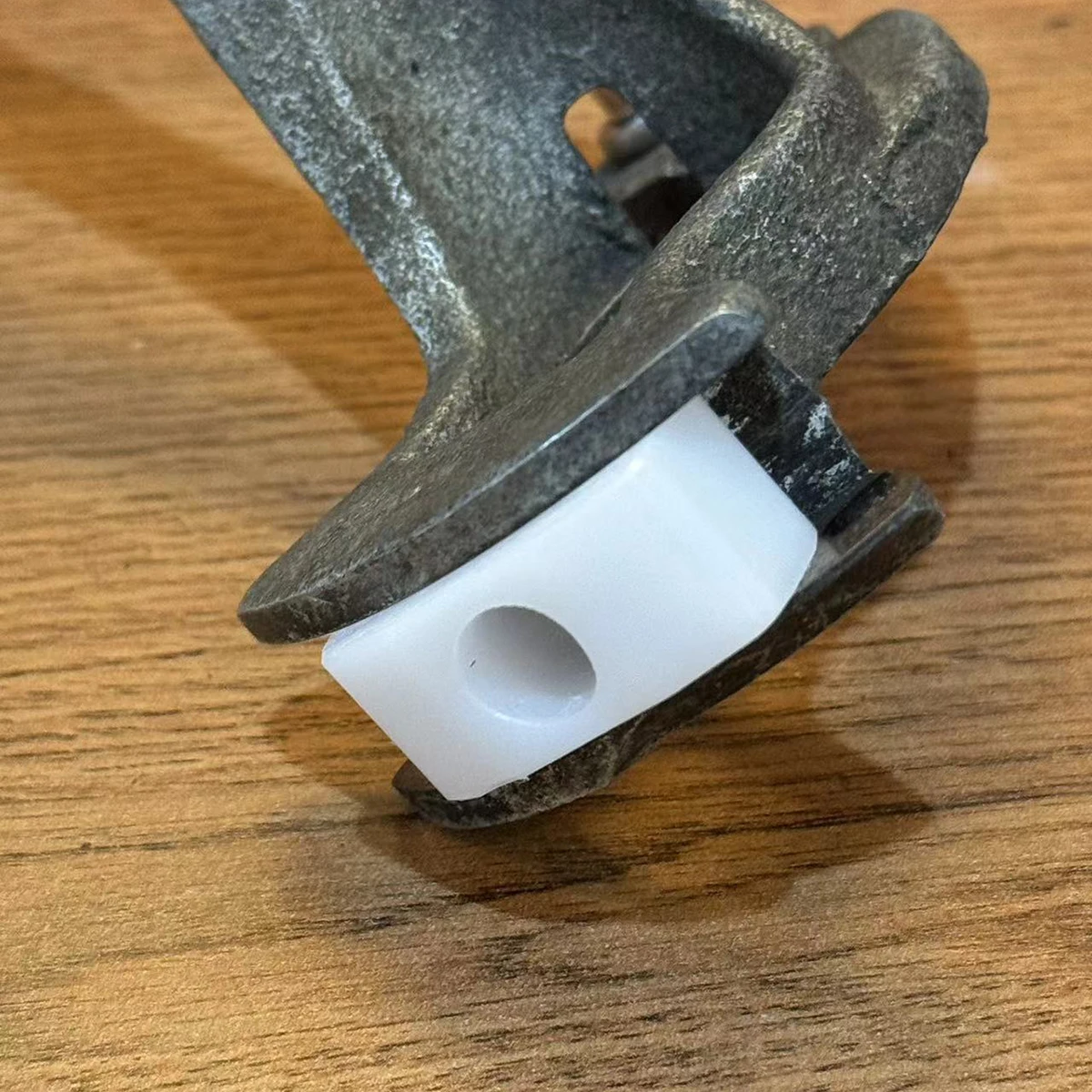 Buje de palanca de cambio 10 mm para VW Golf y Jetta MK4 - imagen 4