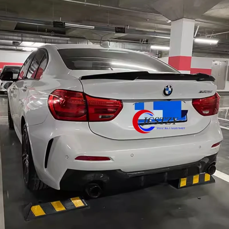Alérón trasero estilo M4 negro BMW F52 Serie 1 Sedan - imagen 2