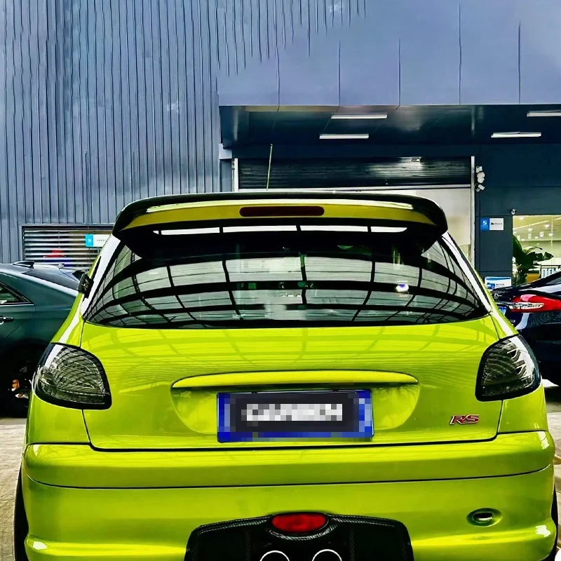 Alerón trasero de techo ABS efecto carbono para Peugeot 206 2013-2018 - imagen 2