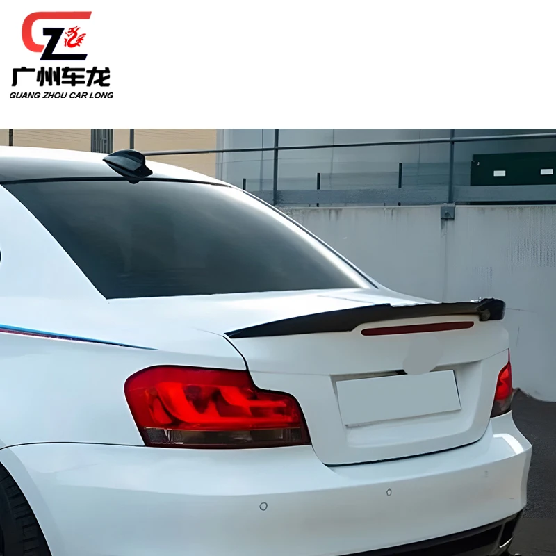 Alerón de fibra de carbono estilo M4 para BMW Serie 1 E82 - imagen 2