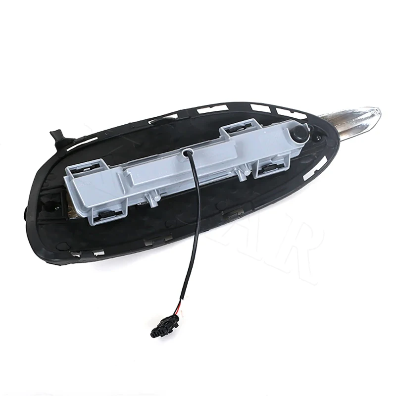 Luz de circulación diurna Mercedes Clase E W212 izquierda y derecha - imagen 4
