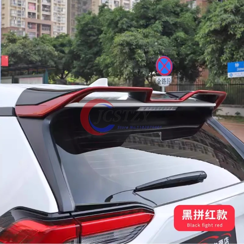 Alerón trasero ABS negro brillante efecto carbono – Toyota RAV4 2020-2022 - imagen 2