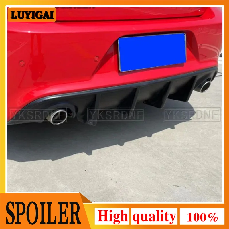 Difusor trasero efecto carbono Dodge Charger Scat Pack 2015-2019