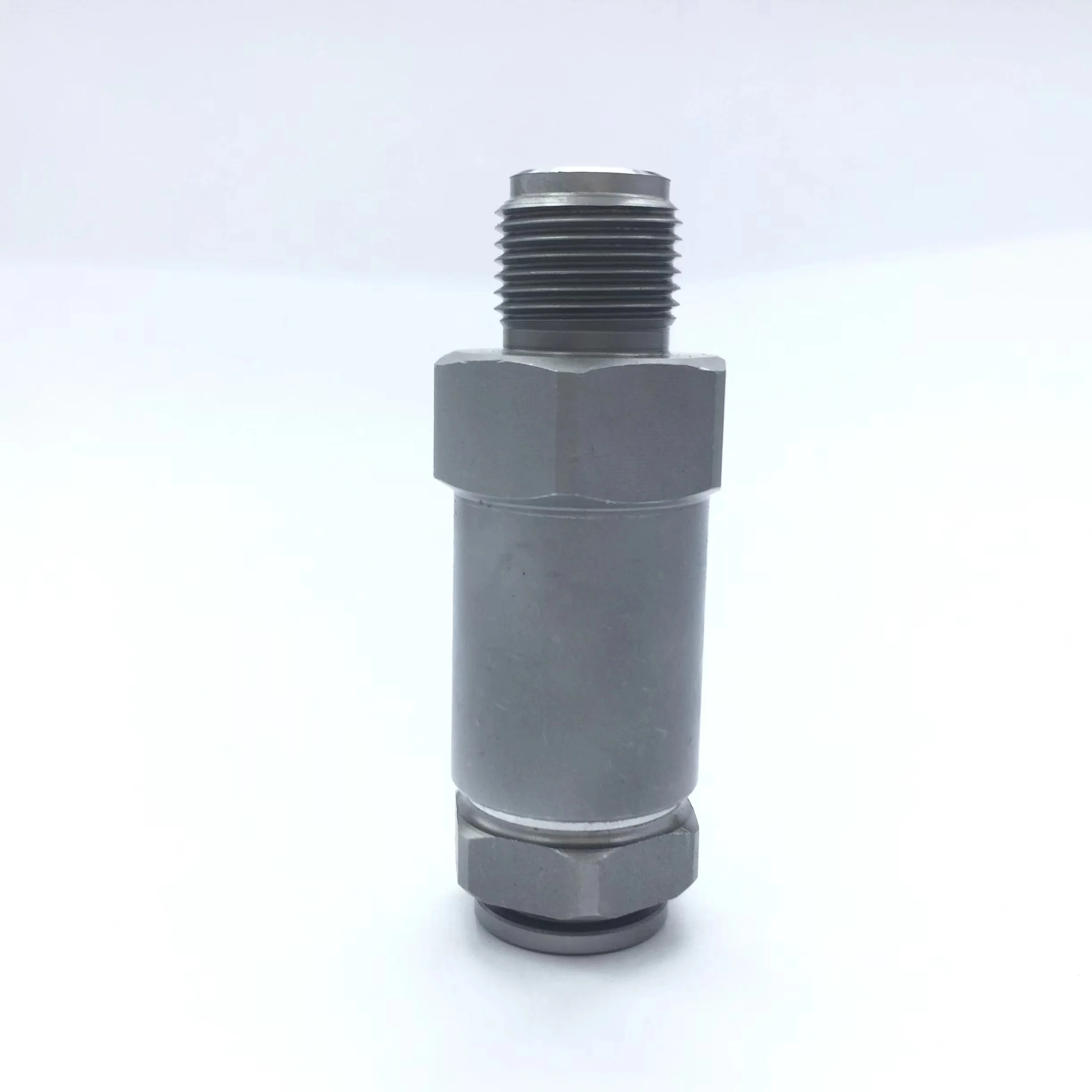 Sensor presión combustible Cummins 1110010035 Iveco - imagen 5