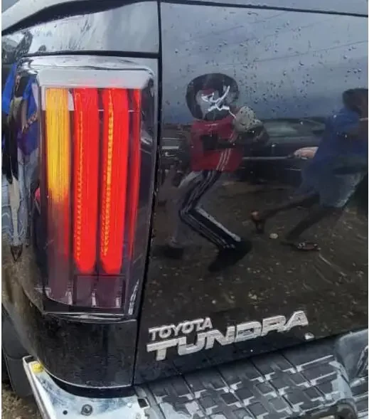 Lámpara trasera LED estilo 2018 para Toyota Tundra - imagen 2
