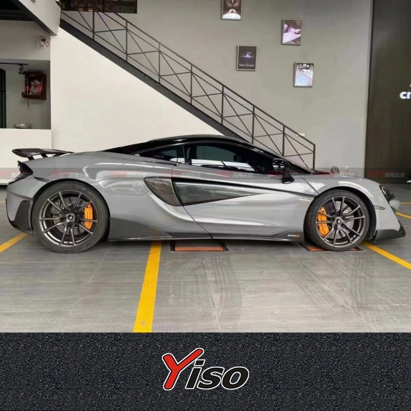 Kit carrocería ancha McLaren 570S con parachoques faldones y alerón - imagen 4