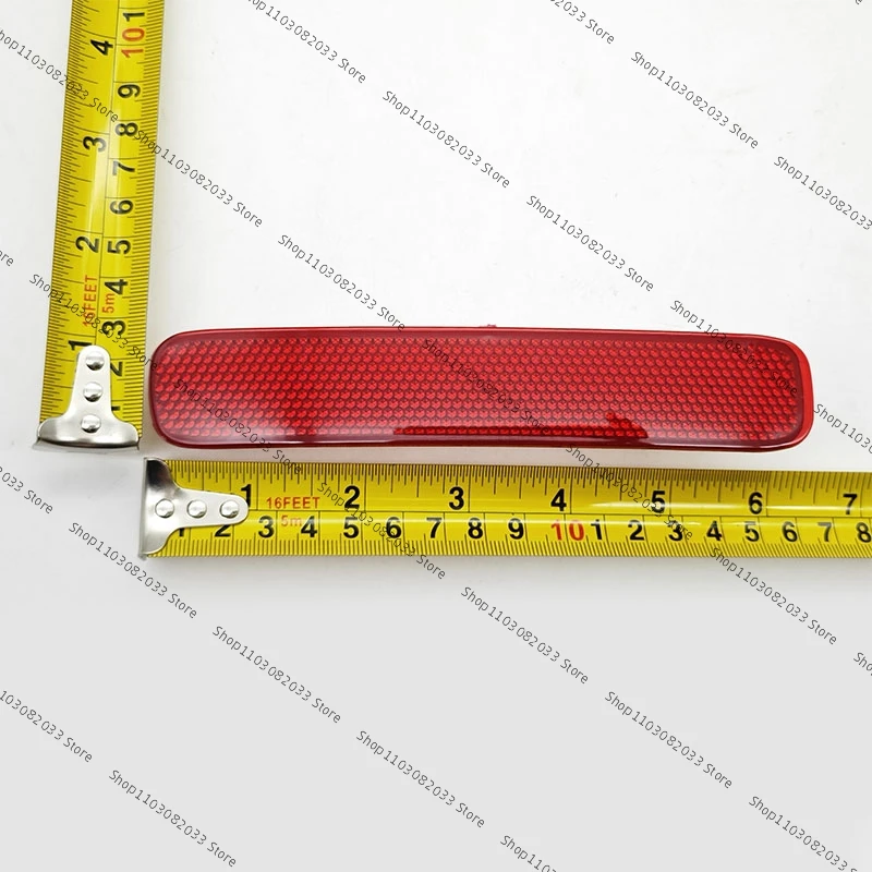 Reflector trasero de paragolpes Toyota Highlander 2011-2014 - imagen 2