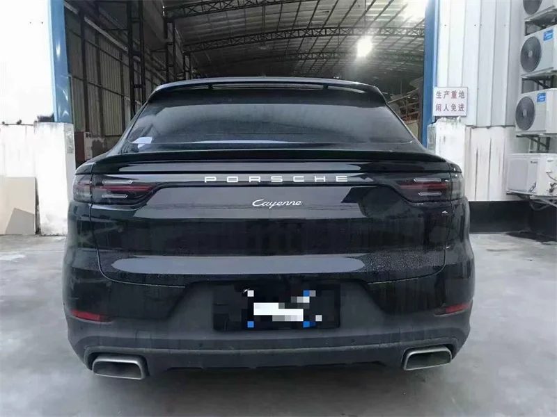 Alerón fibra de carbono Porsche Cayenne Coupe 2020-2022 - imagen 4