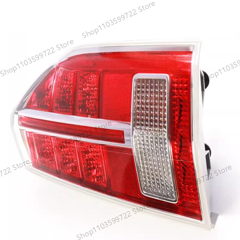 Detalle de la carcasa de la luz trasera para Chrysler 300