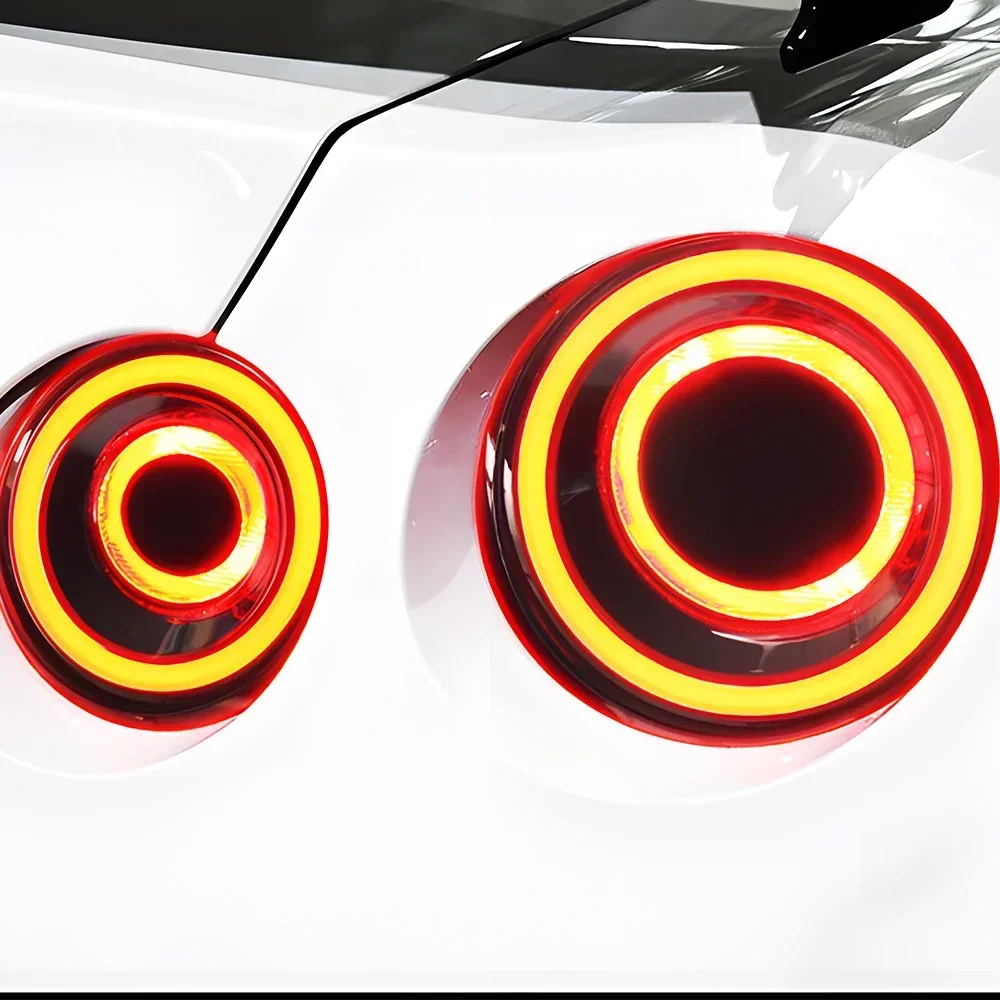 Pilotos traseros LED Nissan GT-R con intermitente dinámico - imagen 4
