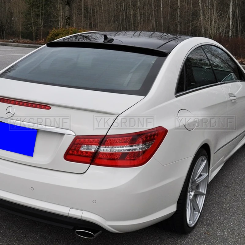 Alerón de techo fibra de carbono para Mercedes Clase E Coupé W207 - imagen 2