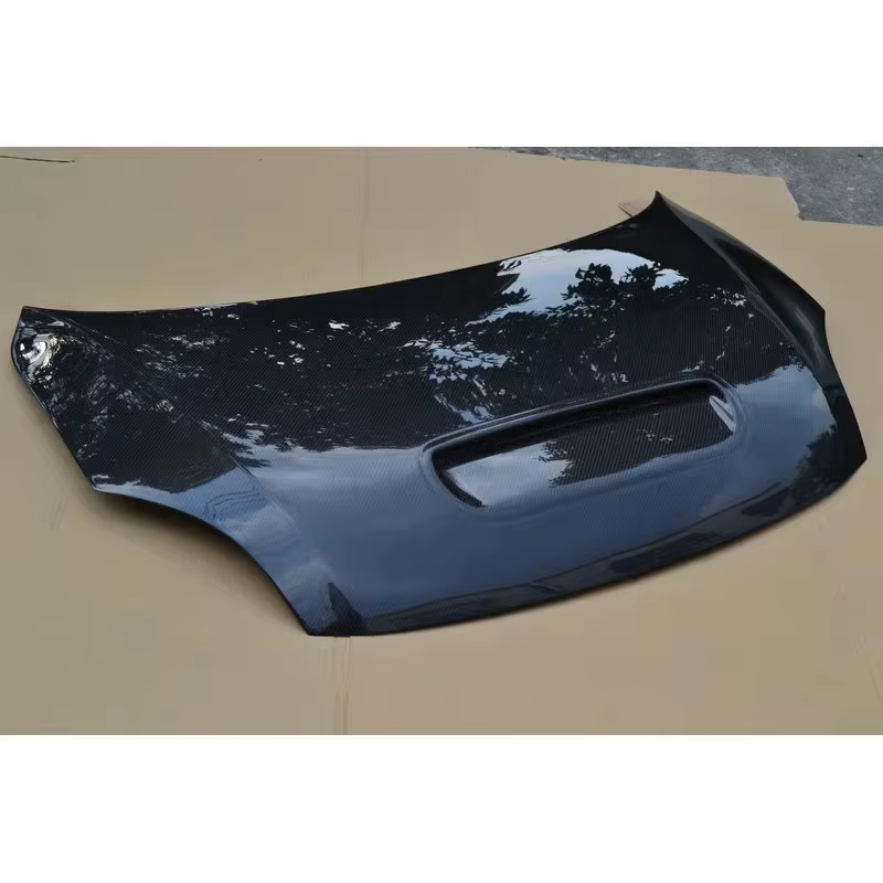 Cubierta de motor de fibra de carbono para Suzuki Swift – tuning - imagen 3