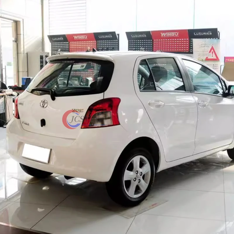 Alerón trasero ABS Toyota Yaris 2008-2013 – Listo para pintar - imagen 3