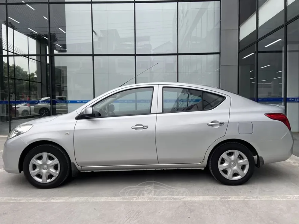 Alerón de maletero ABS sin pintar – Nissan Versa 2011-2017 - imagen 5