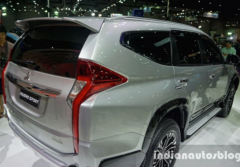 Alerón trasero en ABS para Pajero Sport