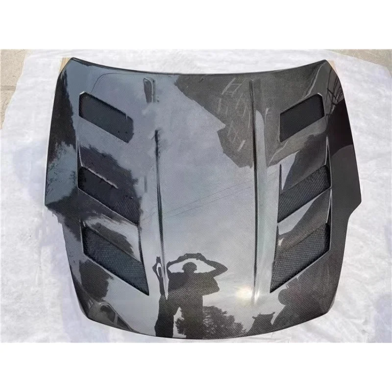 Capó de fibra carbono con cubierta motor Nissan 350Z Z33 tuning - imagen 5