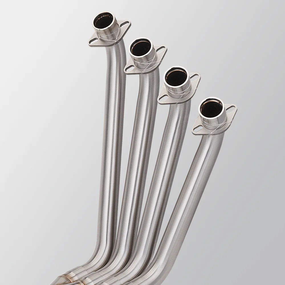 Aplicación del tubo de enlace frontal en una motocicleta compatible