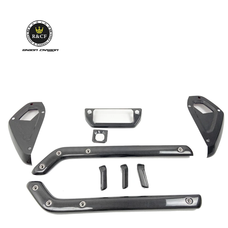 Molduras interiores fibra carbono Defender 90/110 manija nueva 2020-22