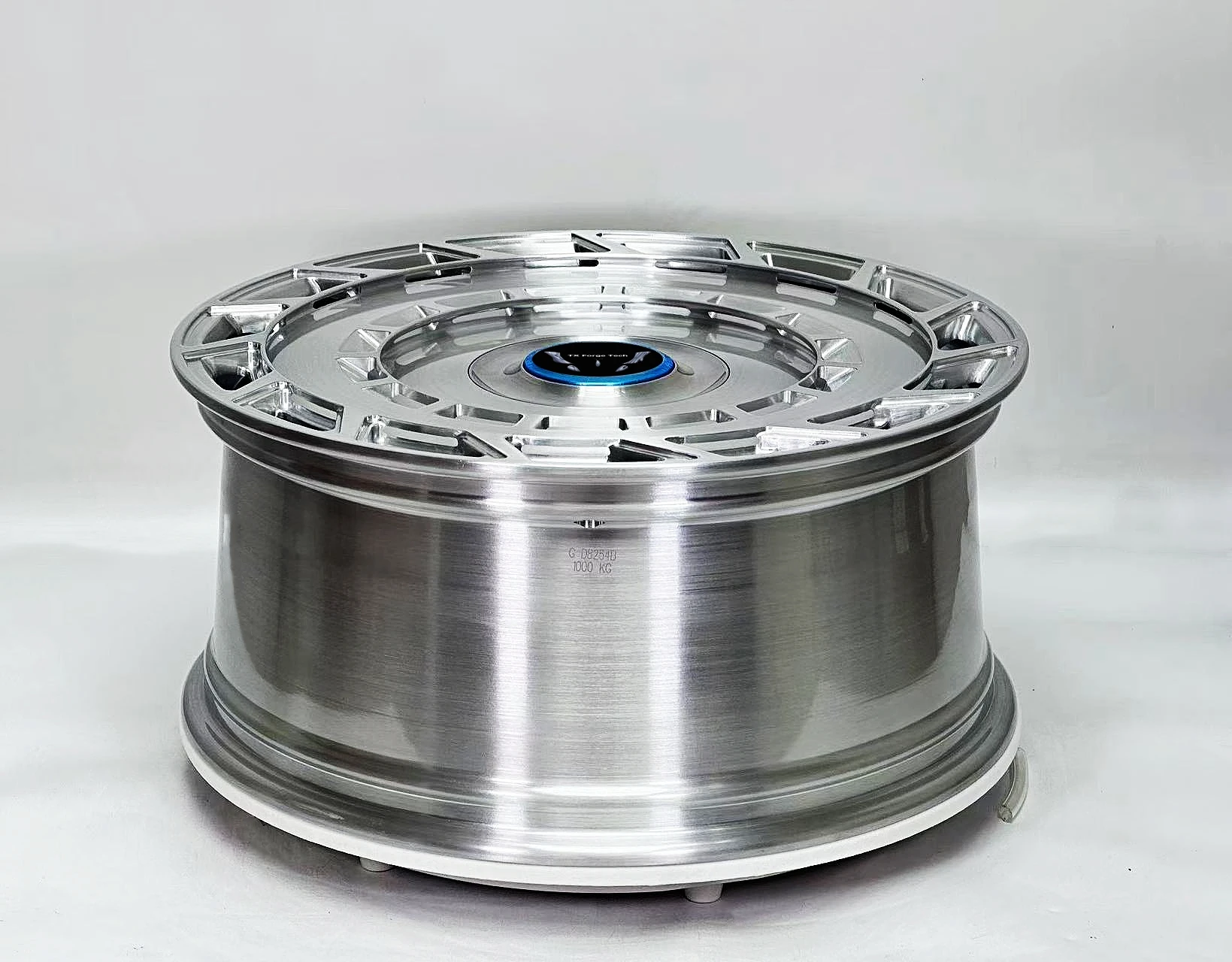 Cubo de rueda forjado en aleación de aluminio modificado - imagen 3