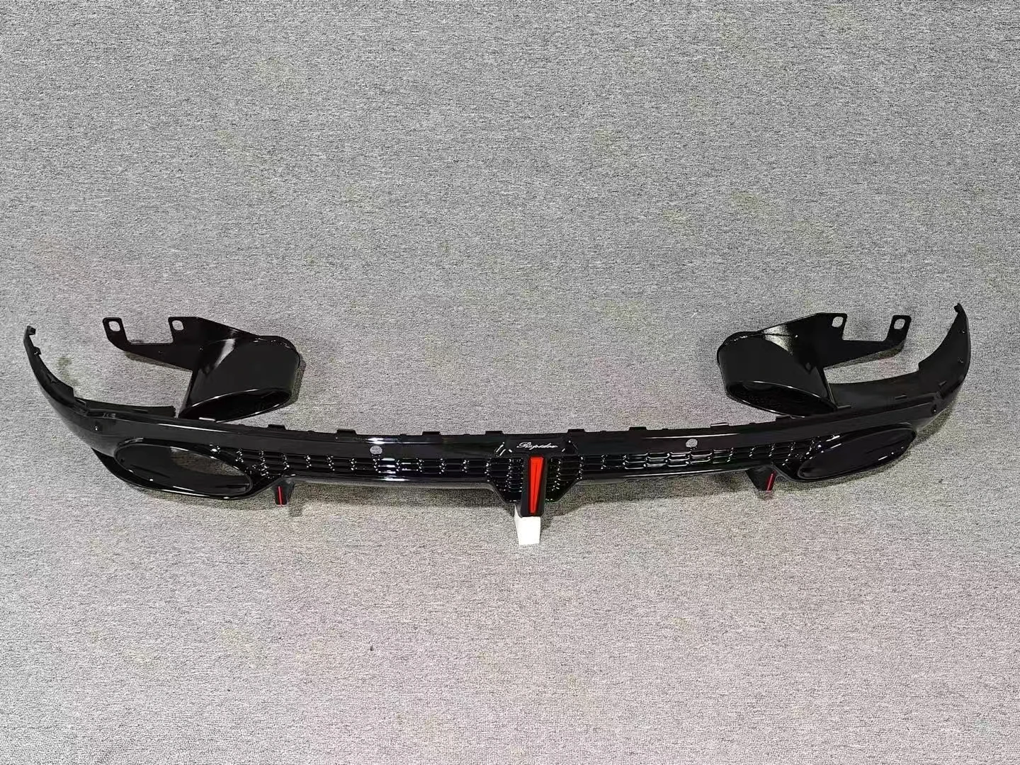 Difusor, puntas de escape y alerón para Audi Q5 2009-2017 - imagen 3