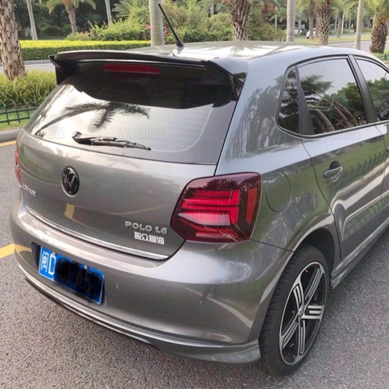 Alerón trasero VW Polo 2011-2018 en ABS imprimado color original - imagen 2