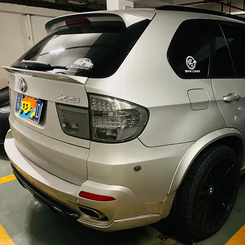 Alerón carbono BMW X5 E70 con tapa maletero negro 2006-2013 - imagen 3