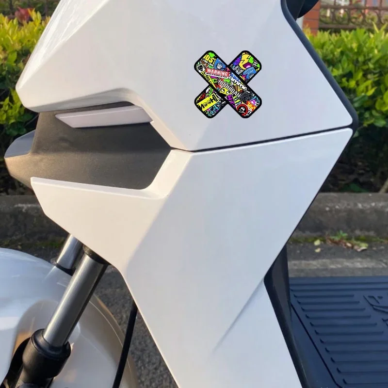 Adhesivo grafiti para depósito combustible – Calcomanía tuning coche - imagen 3