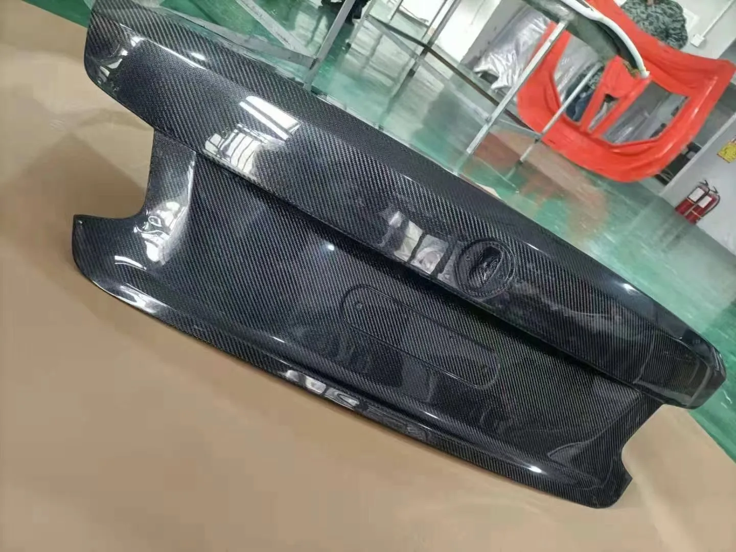 Maletero trasero fibra de carbono BMW F87 M2 – F22 Serie 2 - imagen 3