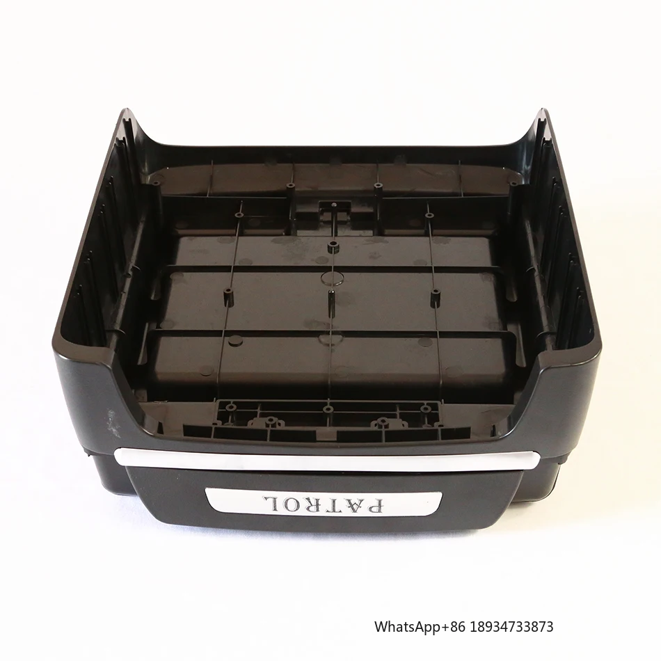 Reposabrazos central giratorio con almacenamiento – Nissan Patrol Y62 - imagen 4