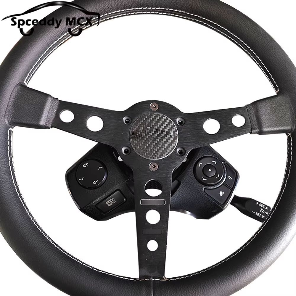 Volante deportivo de carbono Toyota Yaris G 1.5 2019-2024 - imagen 3