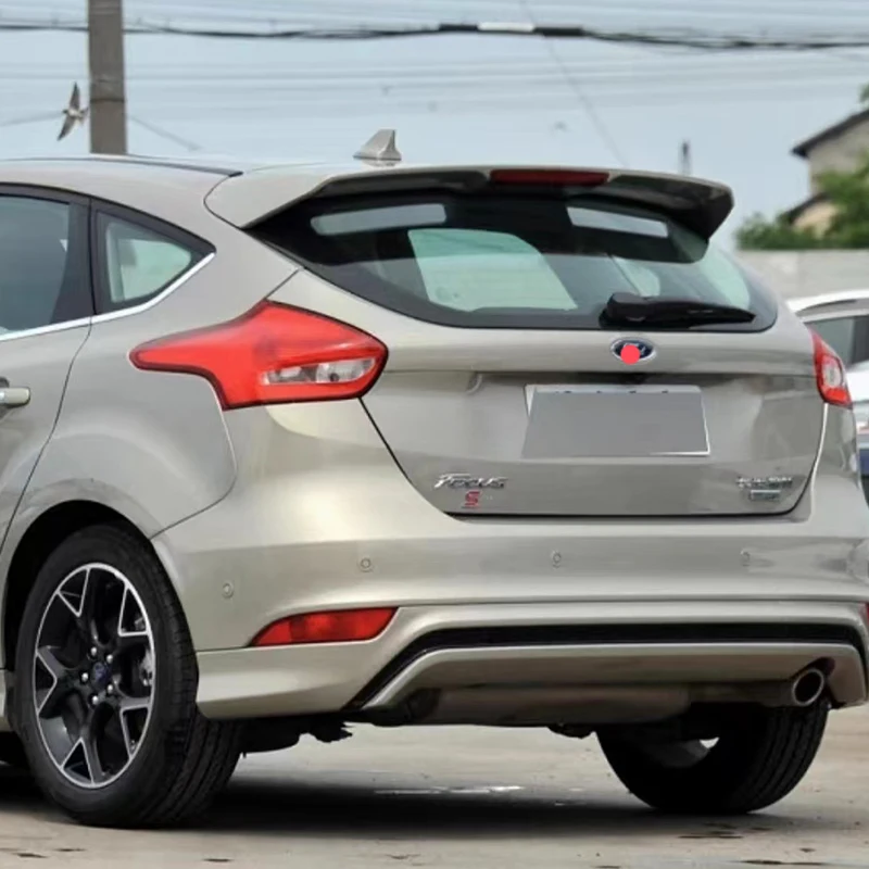 Alerón trasero carbono Ford Focus ST 2012-2017 - imagen 4