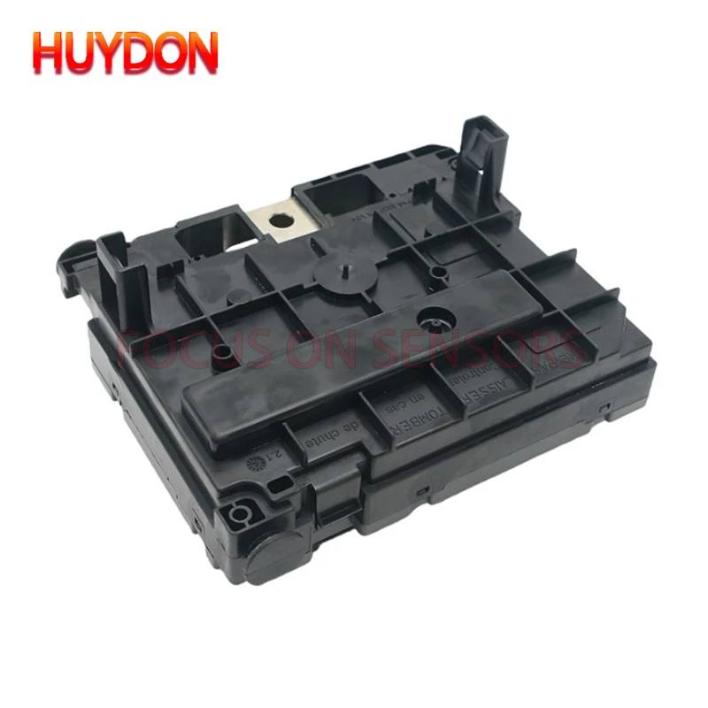 Unidad de control caja fusibles 9664706080 – Jumpy, Scudo, Partner - imagen 5