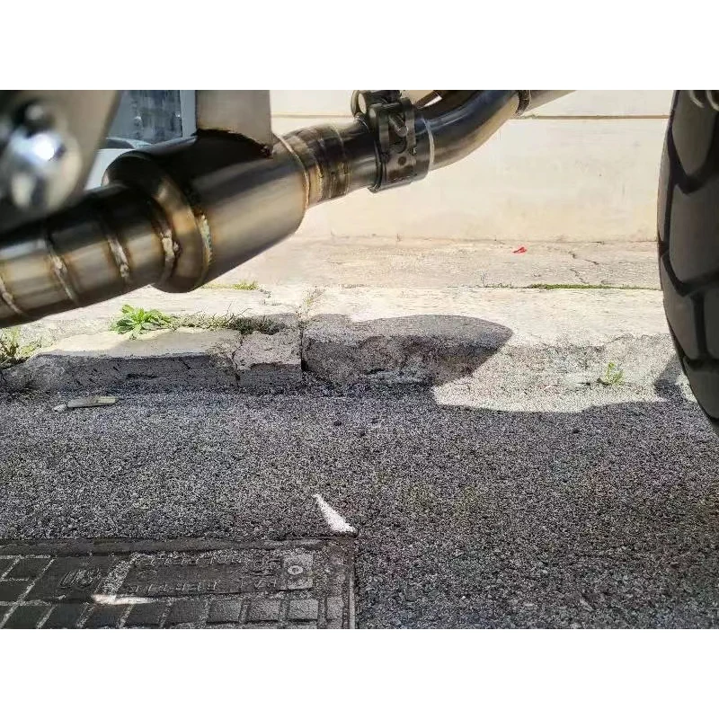 Silenciador con tubo intermedio de 51 mm para CFMOTO CLX 700 Sport - imagen 2