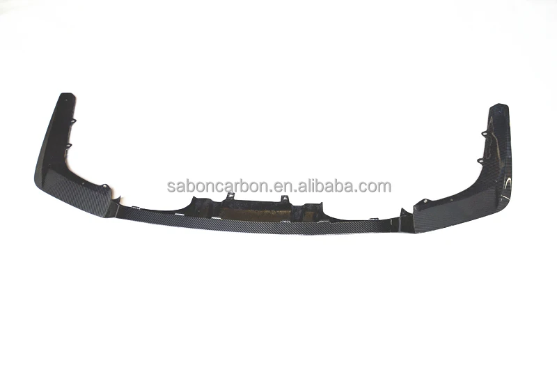 Acabado brillante del difusor para BMW M3 y M4