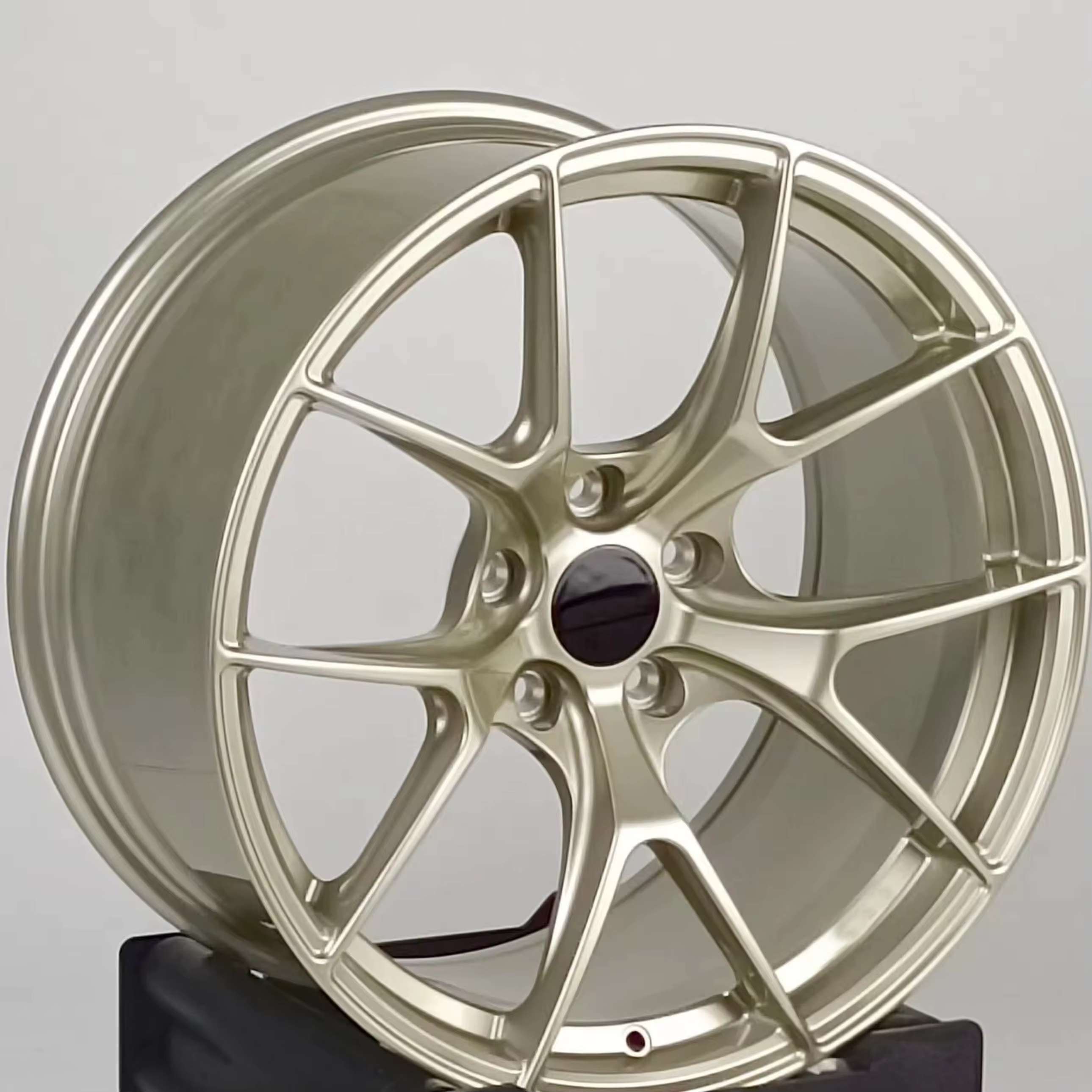 Ruedas de coche forjadas de aleación de aluminio cepillado de bronce elegante de 18-22 pulgadas 5X112 5x120 5x114,3 PCD 20 40 35 100 98mm ET nueva condición - imagen 2