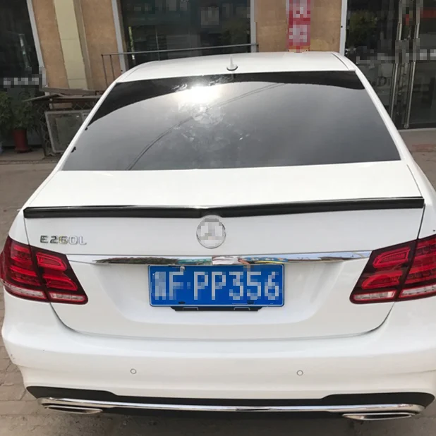 Alerón tapa maletero ABS Mercedes Clase E W212 Sedan - imagen 2