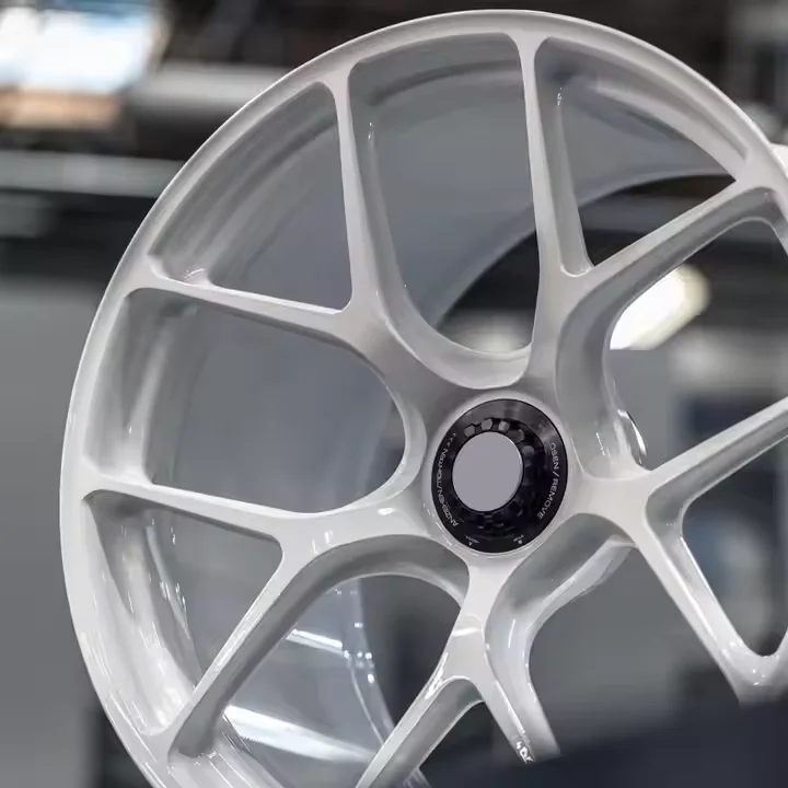 Llantas forjadas monobloque cóncavas blancas de aluminio para Audi y VW - imagen 2