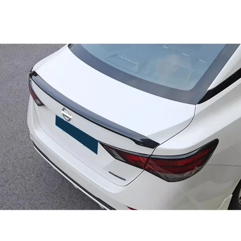 Alero trasero Nissan Sentra Sylphy 2020-2022 negro brillante - imagen 3