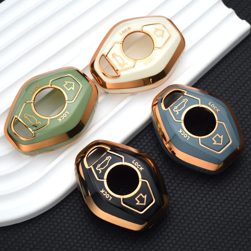 Detalle del ajuste de los botones de la funda para llave BMW