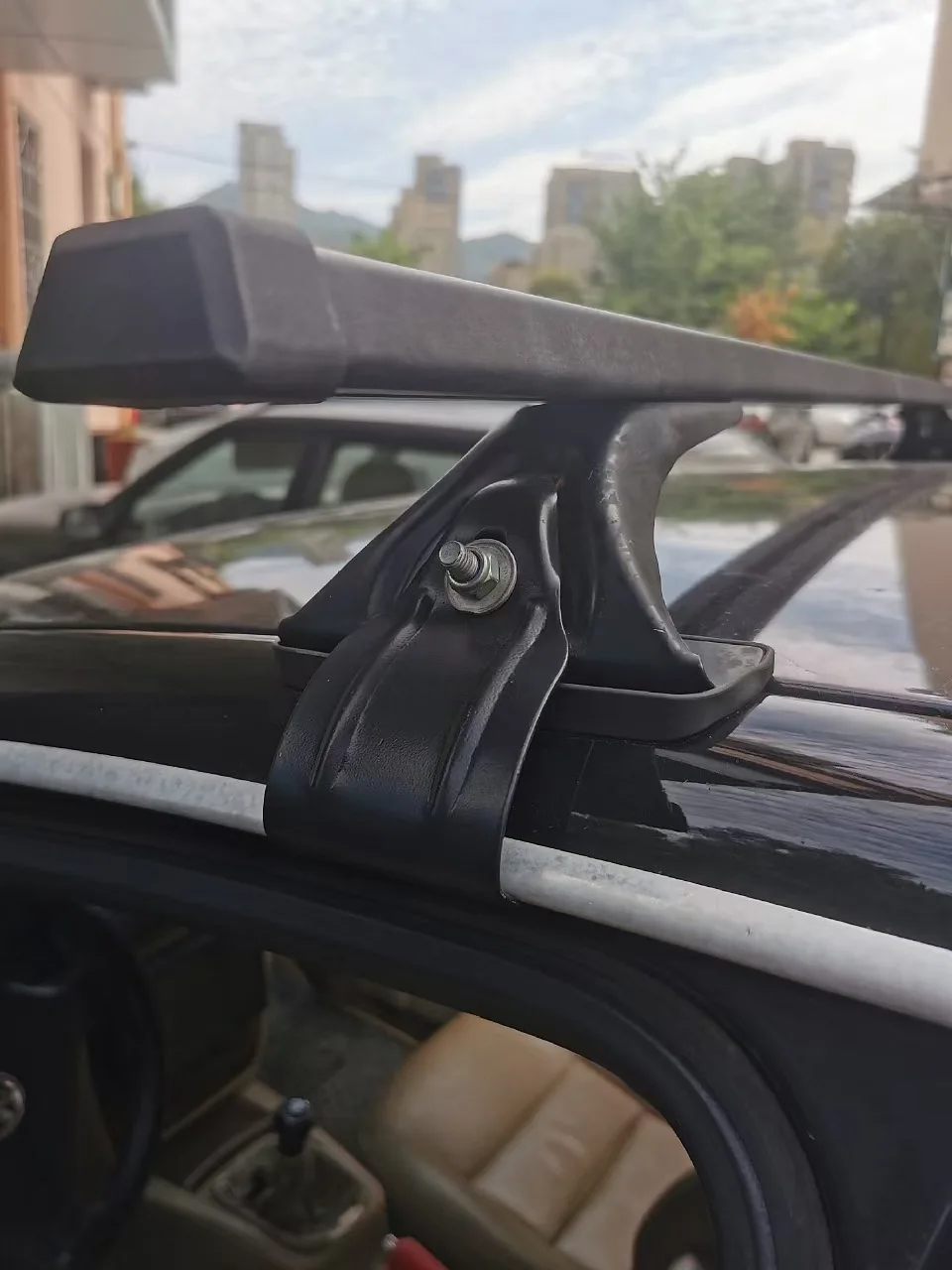 Barras transversales universales de aluminio para coche sin raíles - imagen 3
