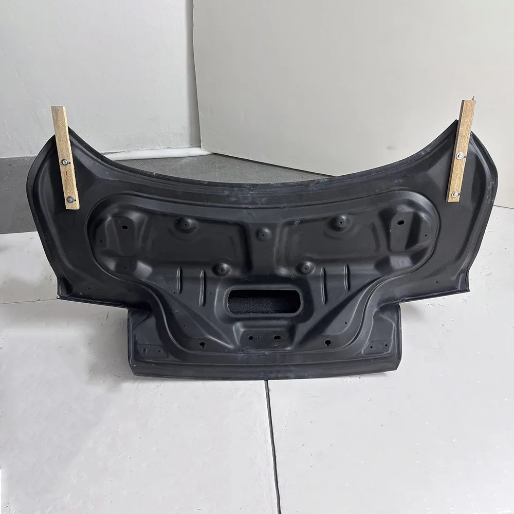 Tapa de maletero de fibra de carbono con alerón para Ford Mustang S550 - imagen 4