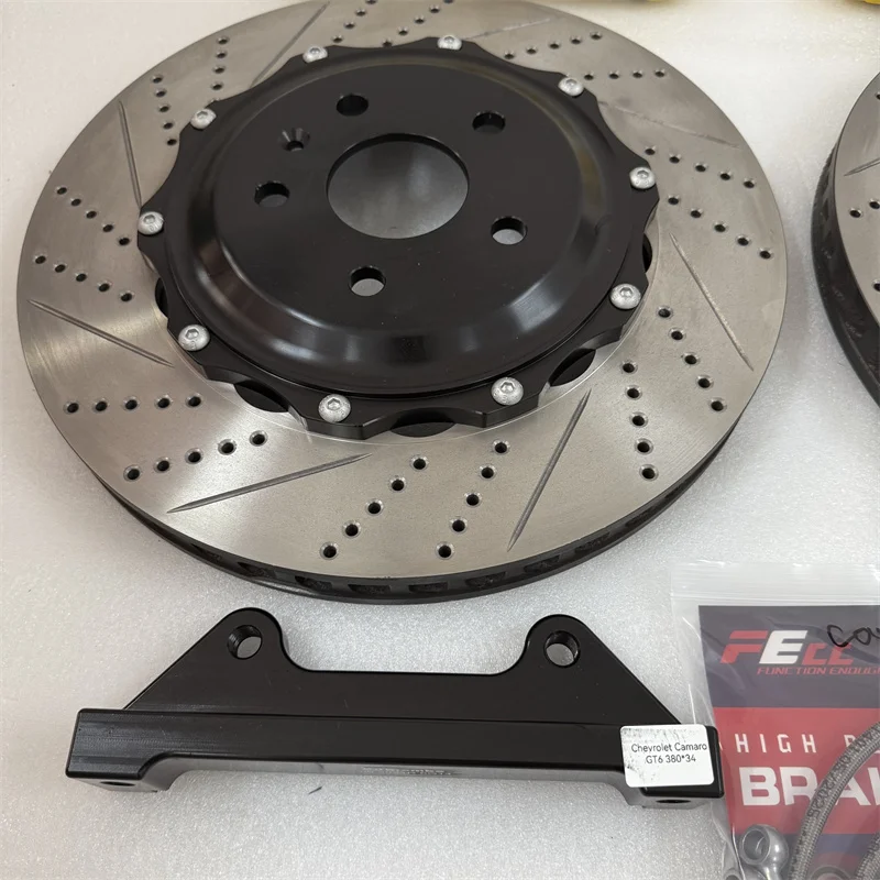 Kit de frenos BMW con pinzas de 6 pistones para M3 y M4 - imagen 4