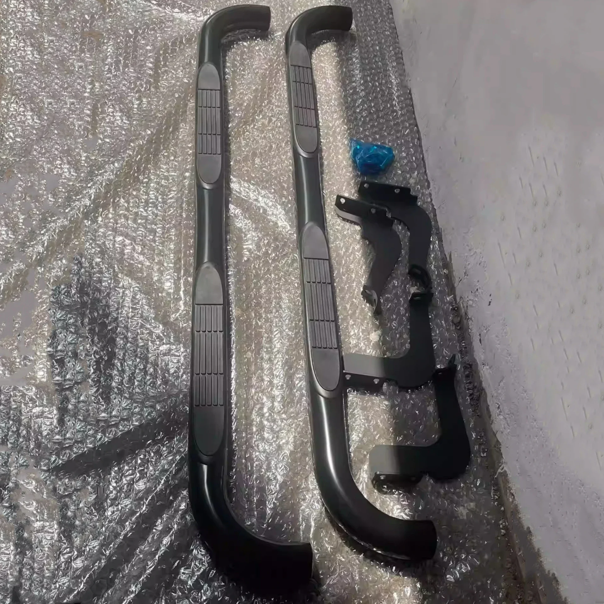 Kit de estriberas laterales y umbrales para Hummer H3